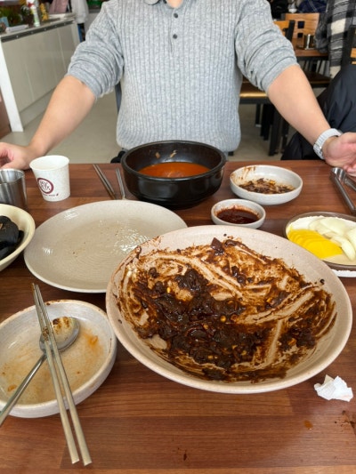 홍굴이해물짬뽕