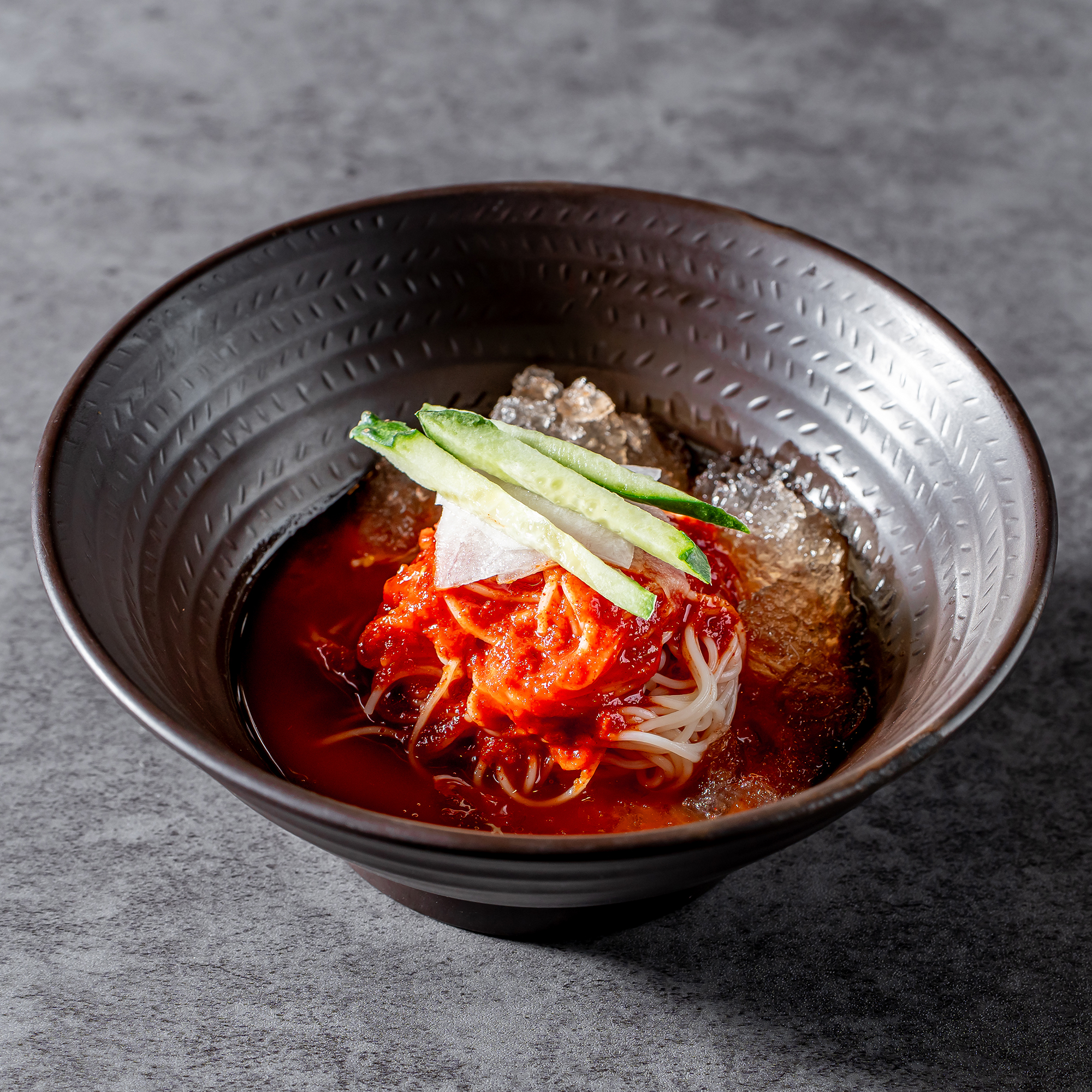 매콤한 비빔국수
