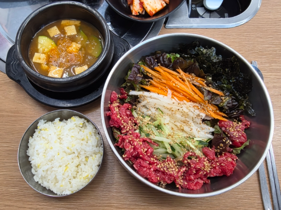 와촌식당