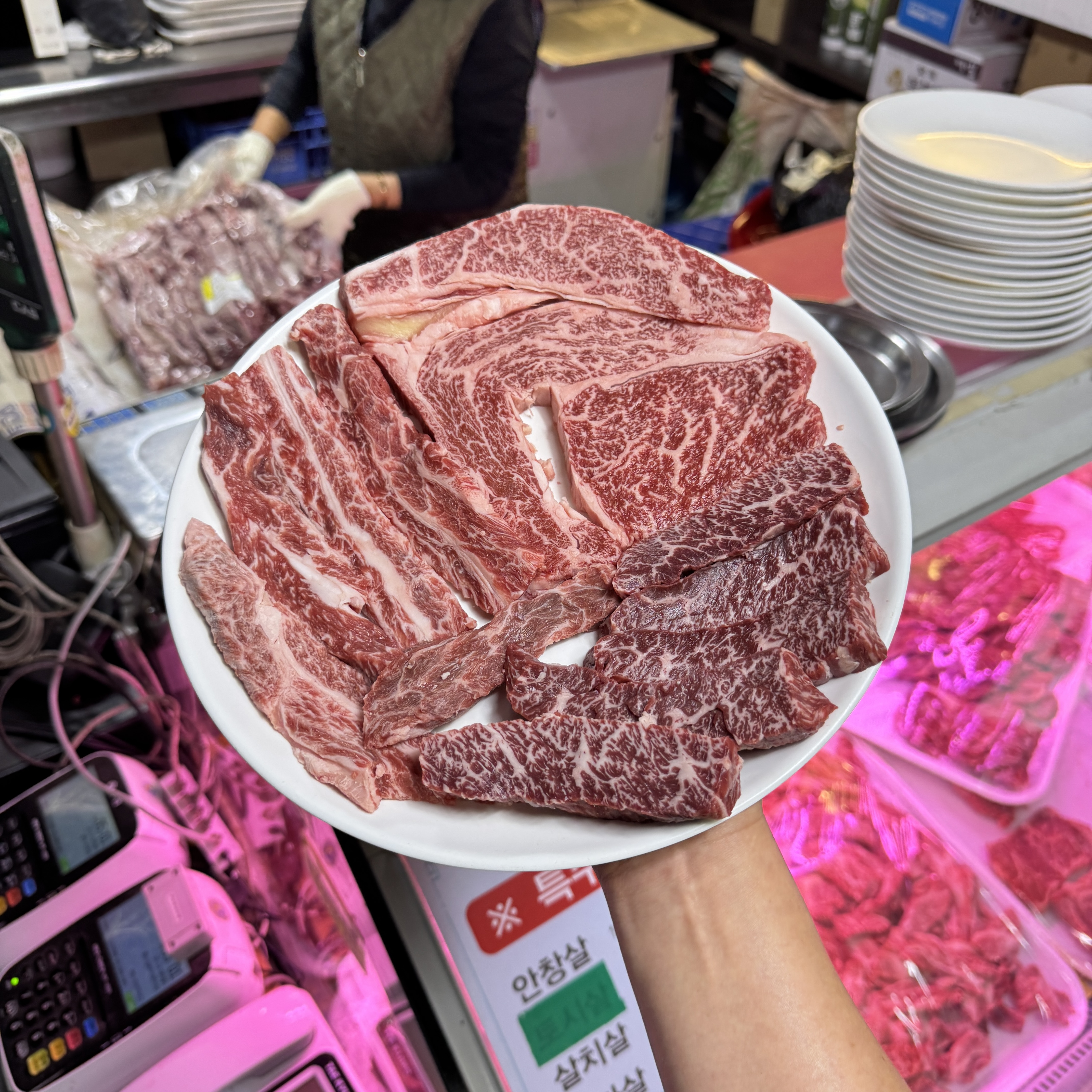 황소식육실비식당 한우하이원