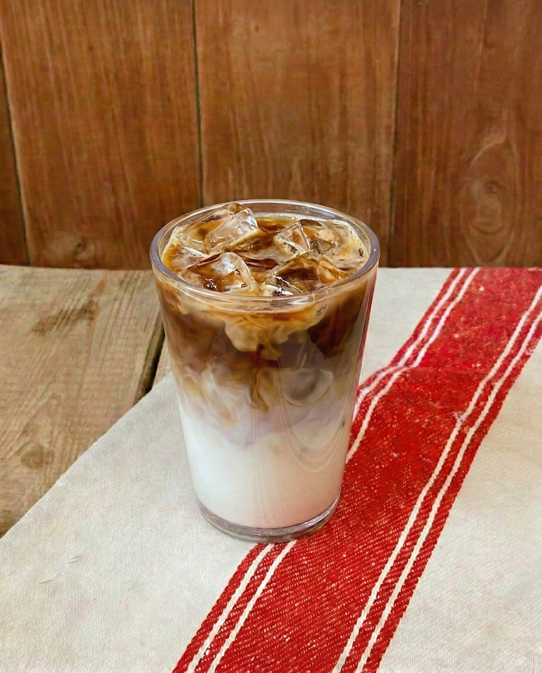 (스페셜 밀크로 진한)프리미엄 라떼
