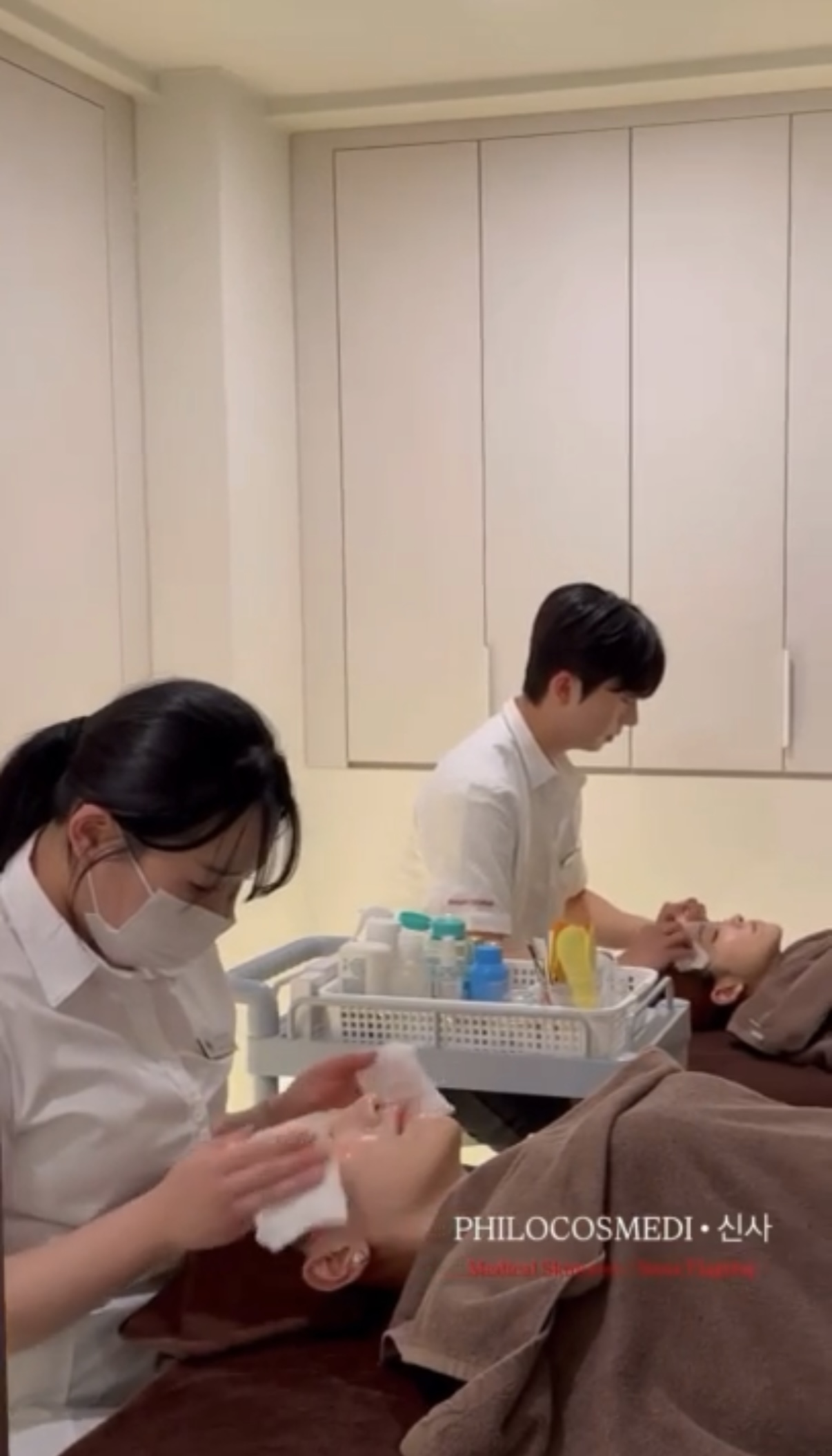 Pilrokoseumedi Sinsabonjeom (필로코스메디 신사본점)