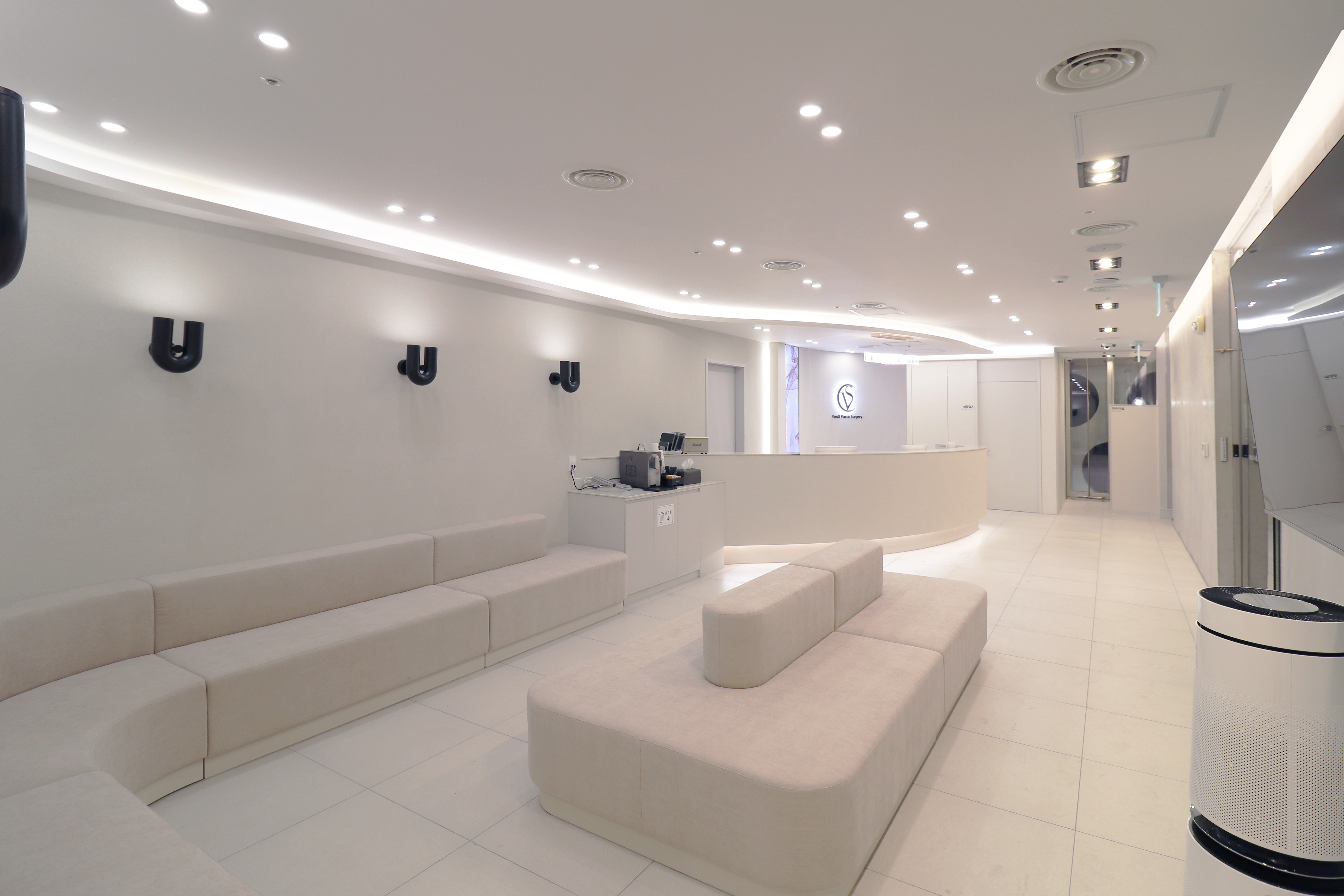 밴스성형외과 대표 이미지