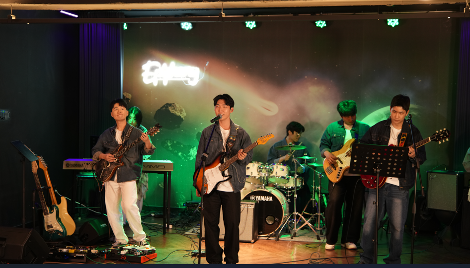 4번째 스튜디오 사진