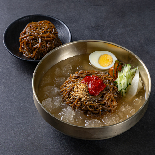 벚골도토리막국수