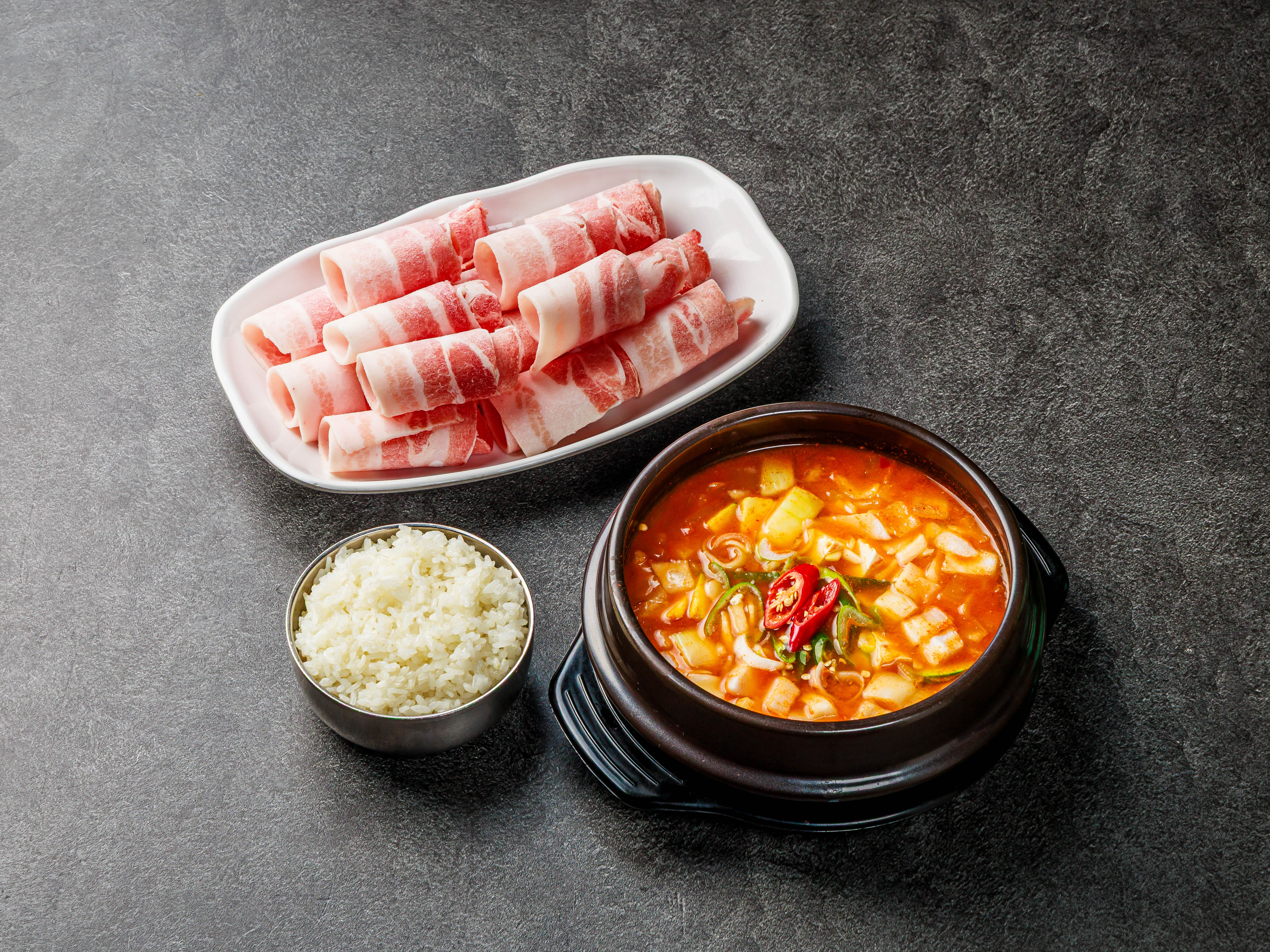 점심특선 A(대패삼겹 + 된장찌개)