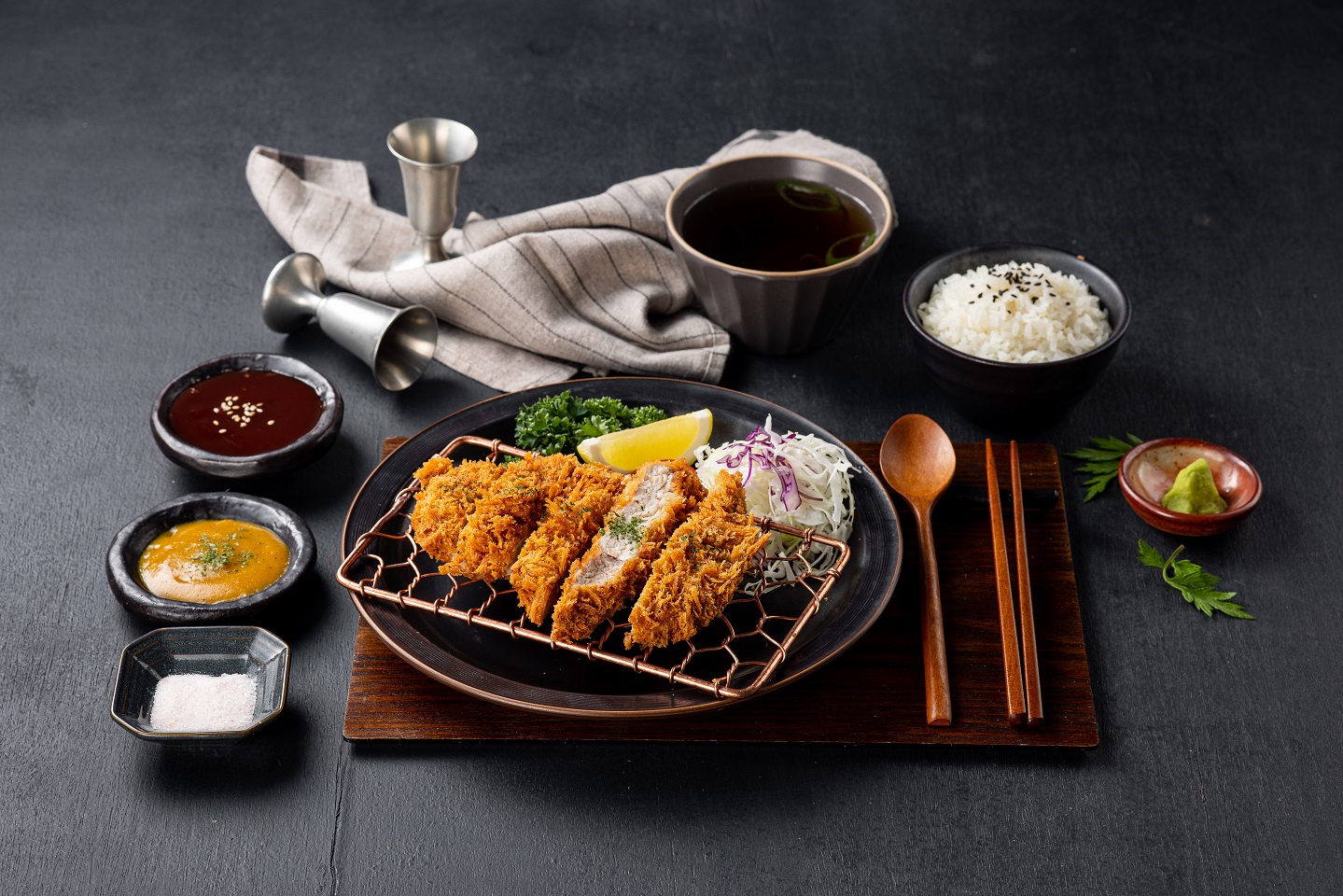 로스카츠 정식