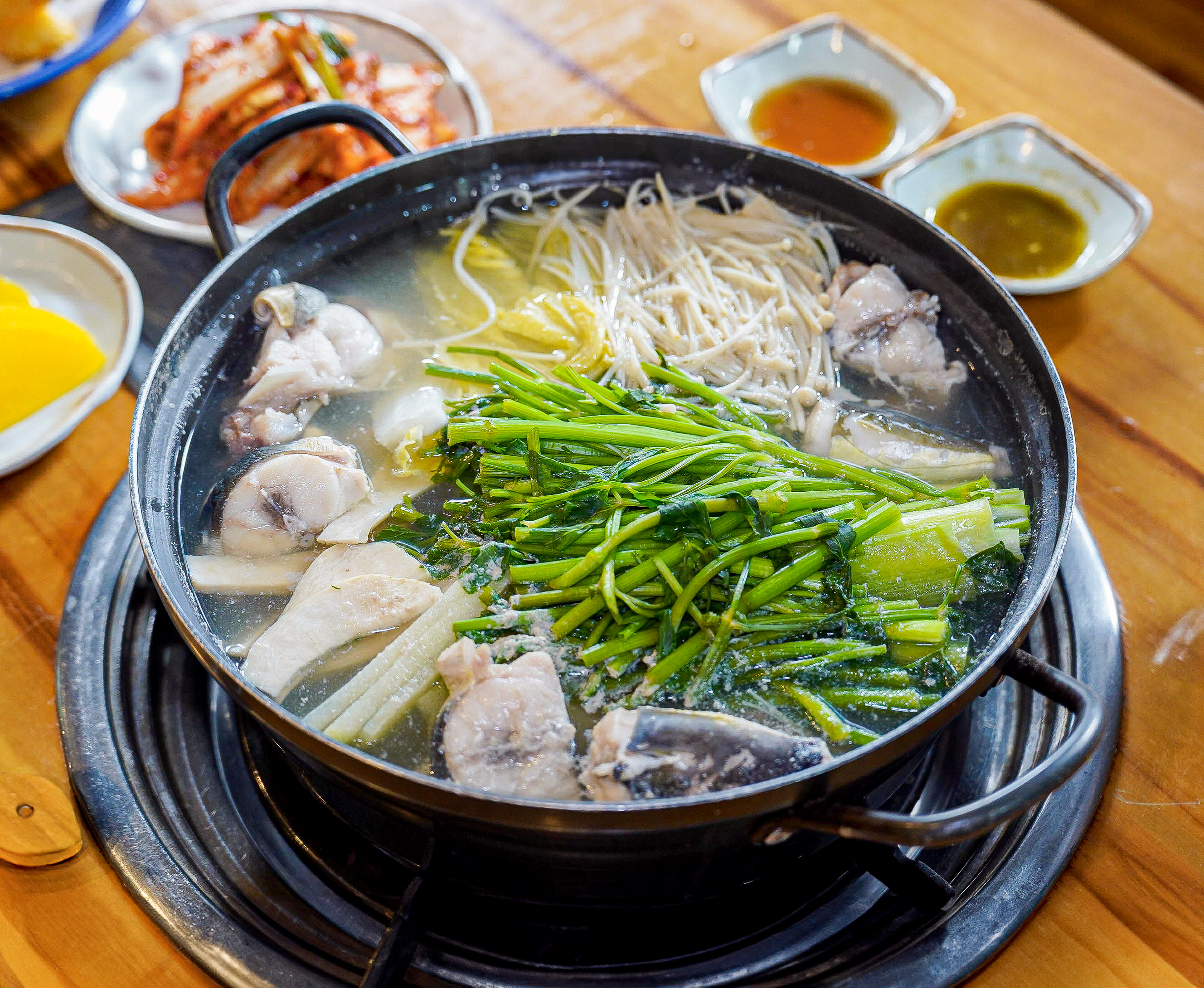 부산복칼국수 photo 3