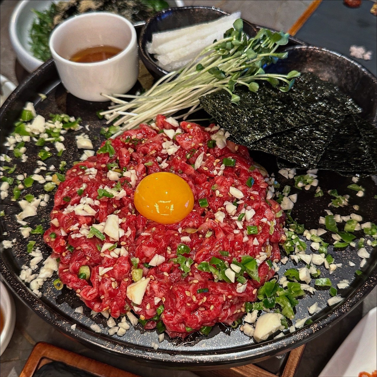 1++ 한우 육회