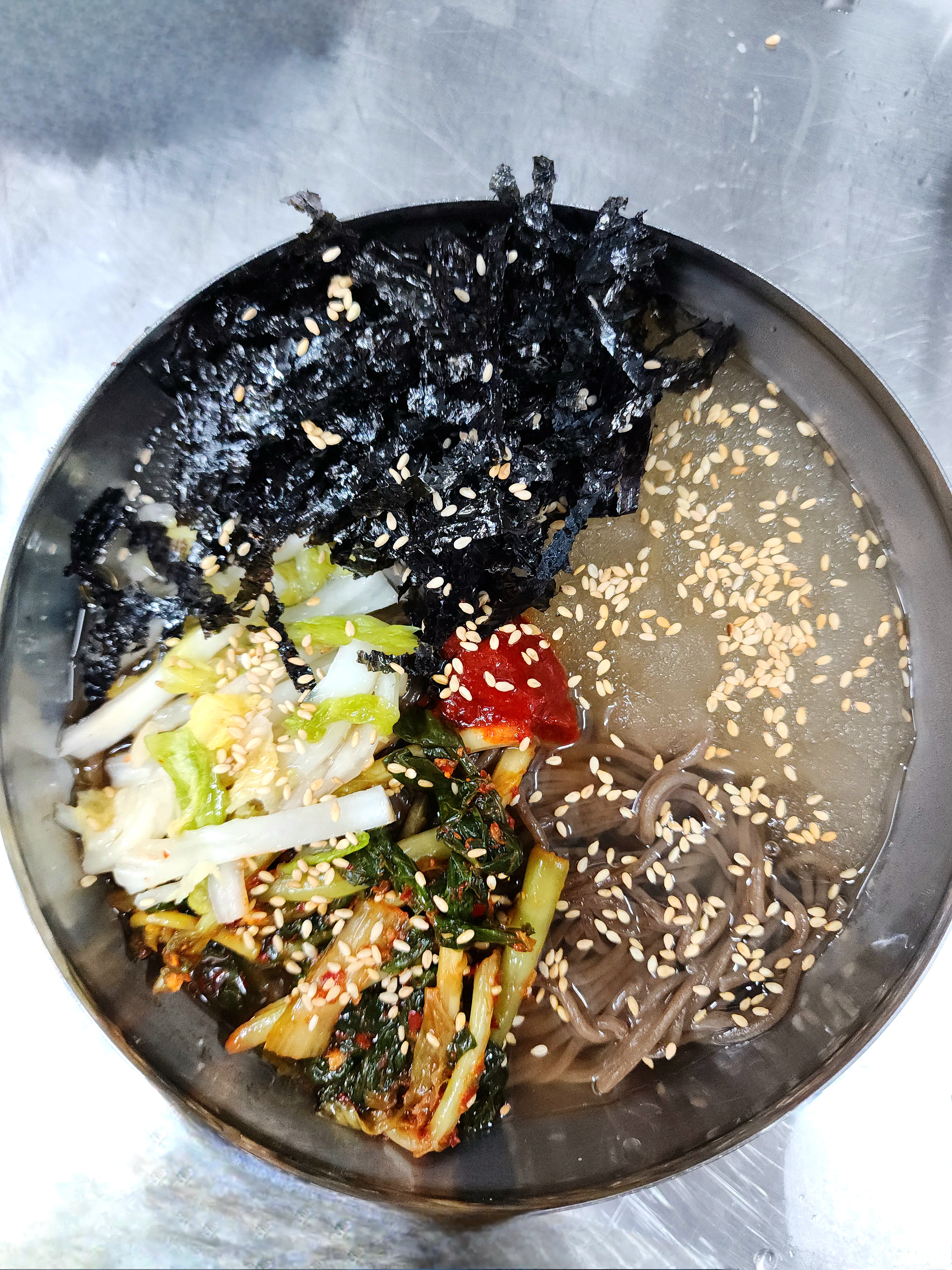 살얼음 열무 막국수
