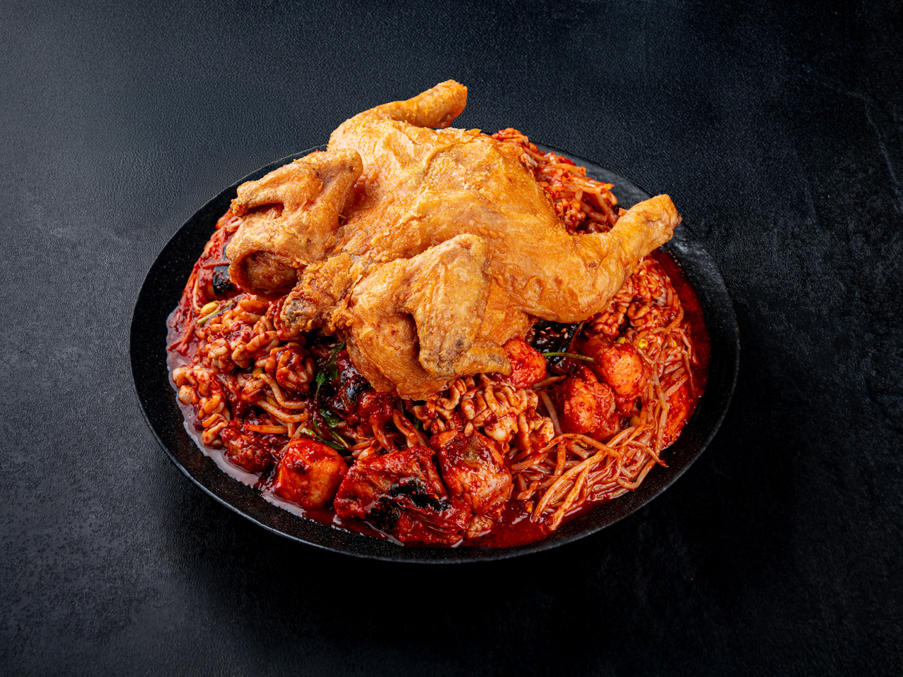 솥뚜껑 옛날통닭 아구찜