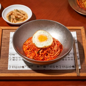 무생채 비빔국수