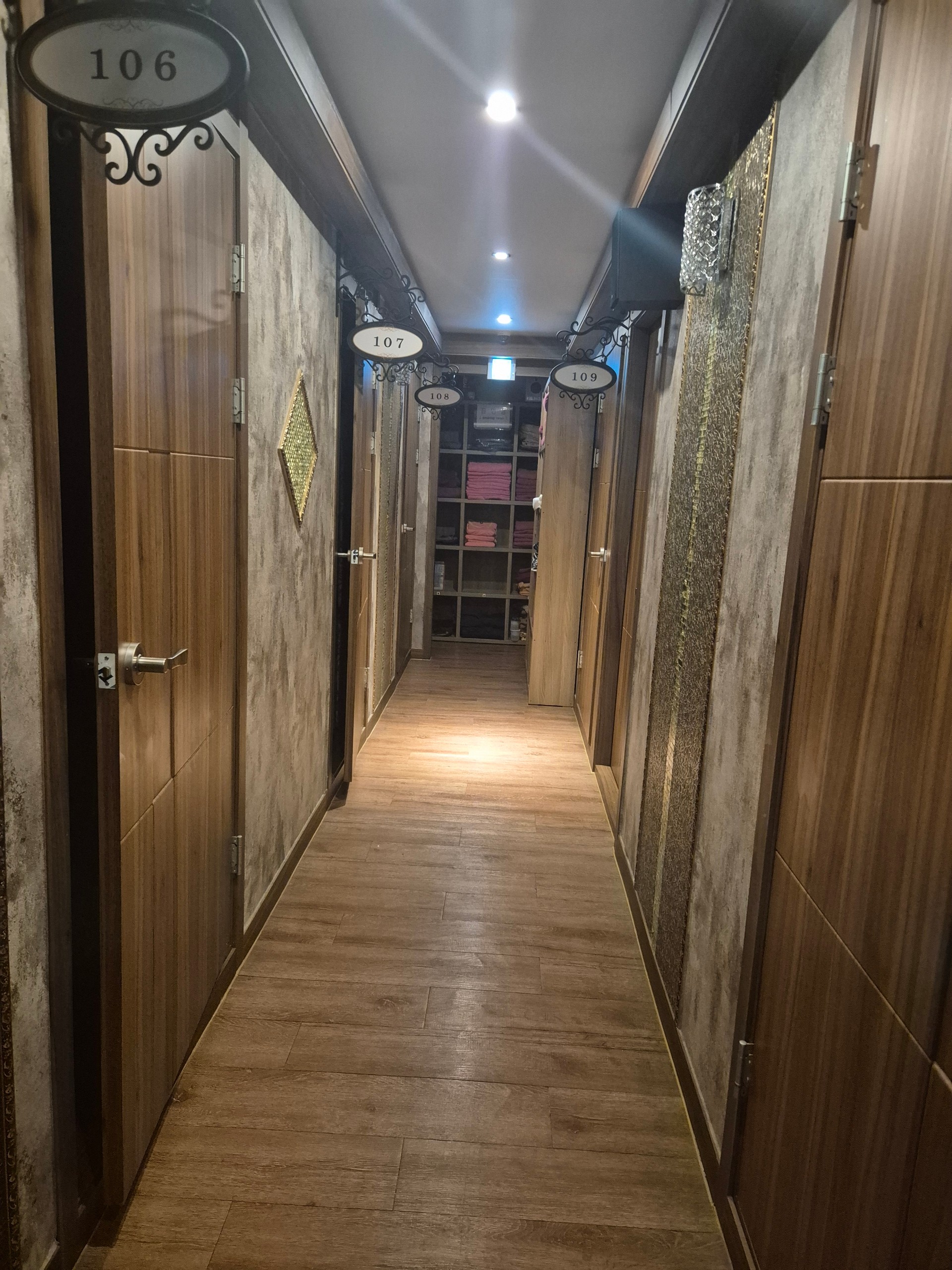 힐링 photo 6