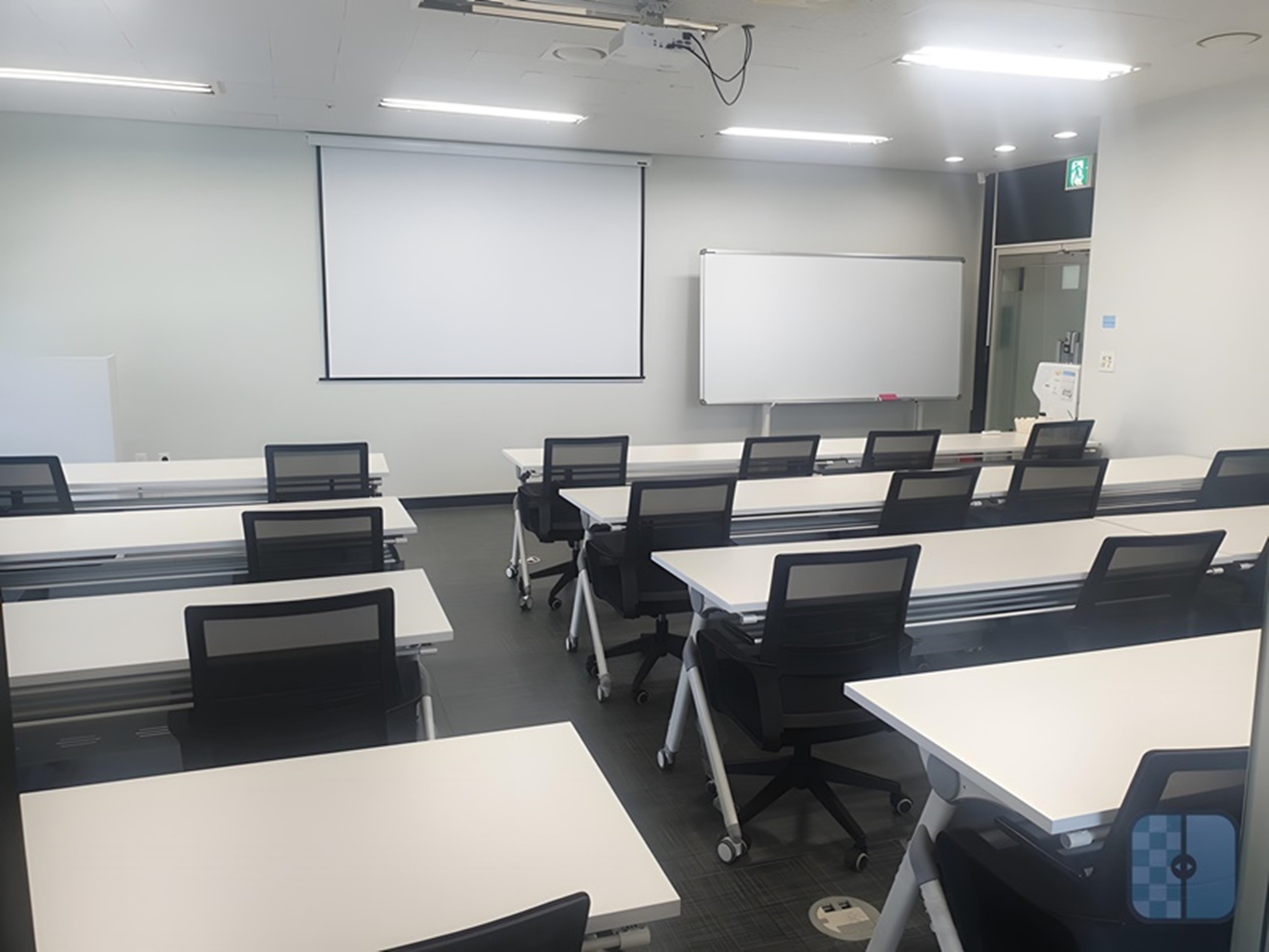 지앤제이커머스 올인원스튜디오 허브