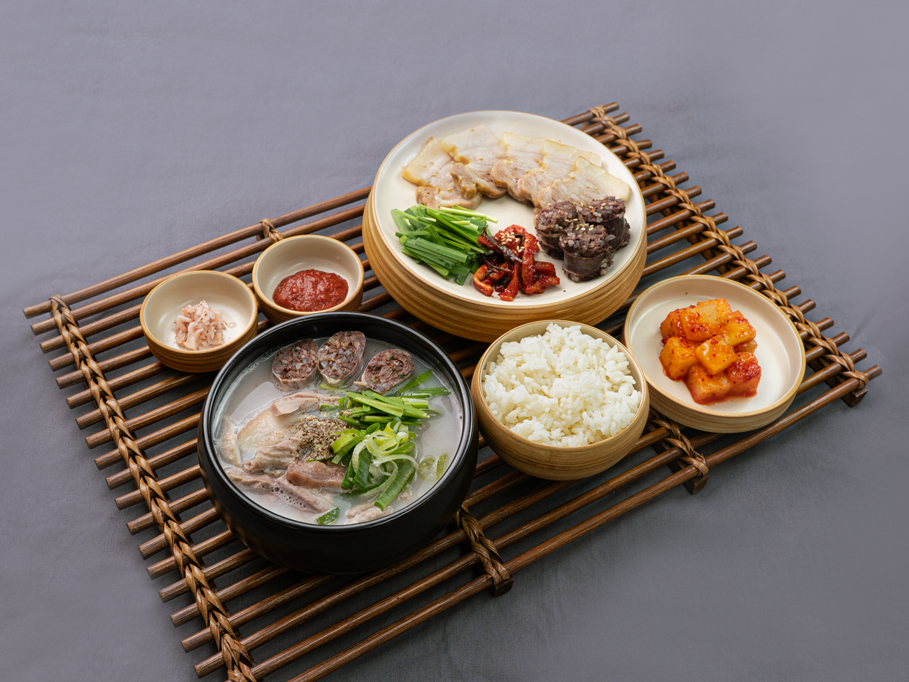 국밥생각 강남역점 사진 6