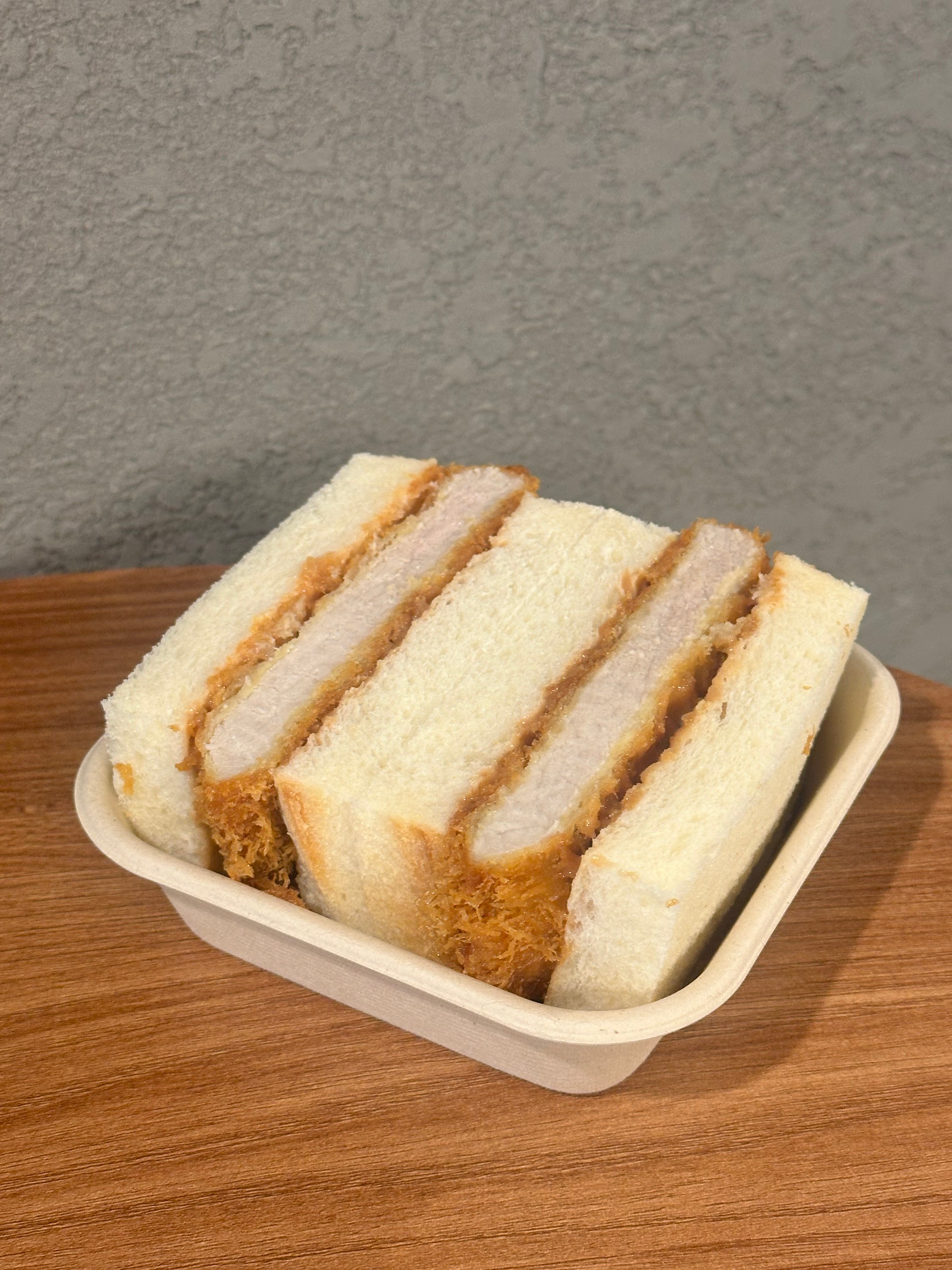 카츠산도