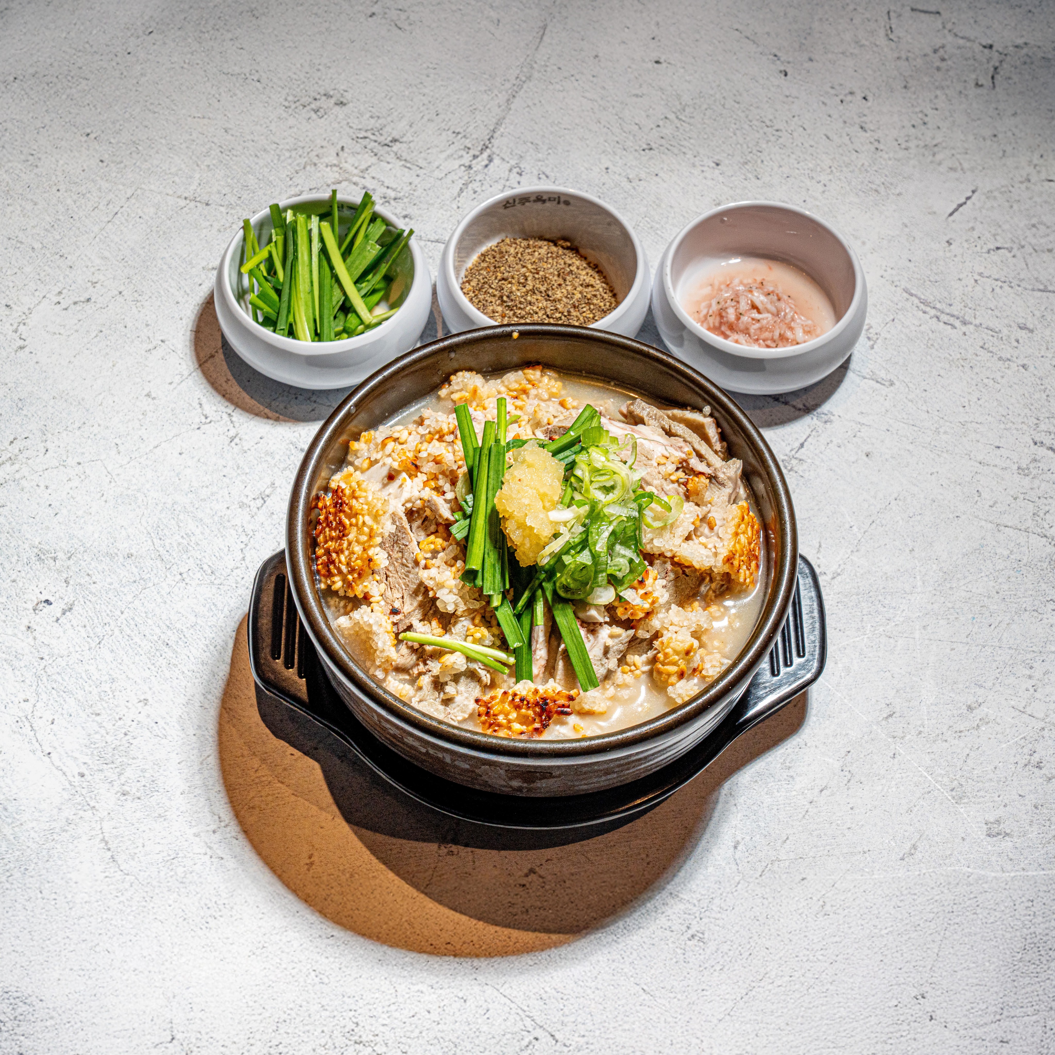 상황 찹쌀누룽지 돼지국밥