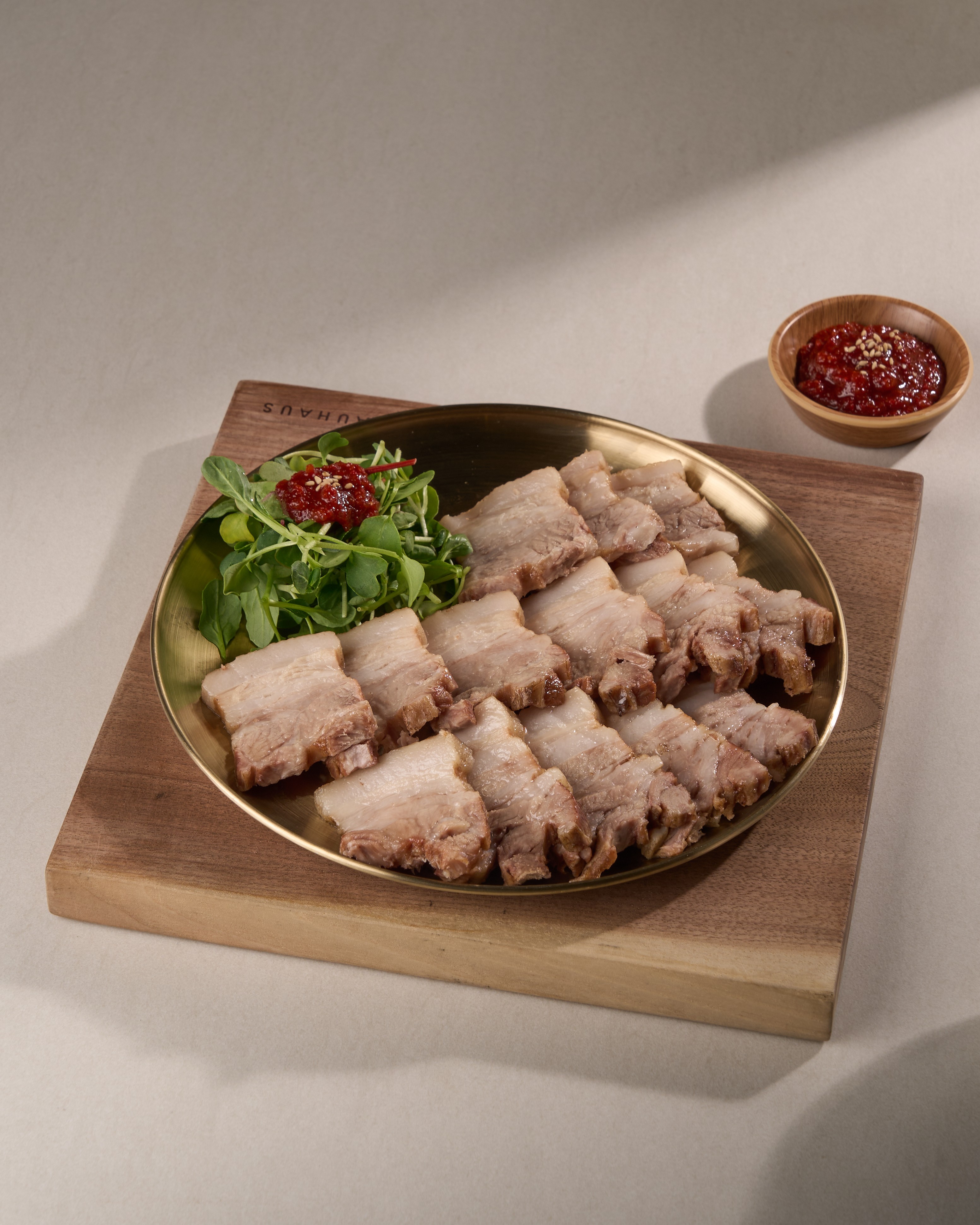 한방 수육(한판)