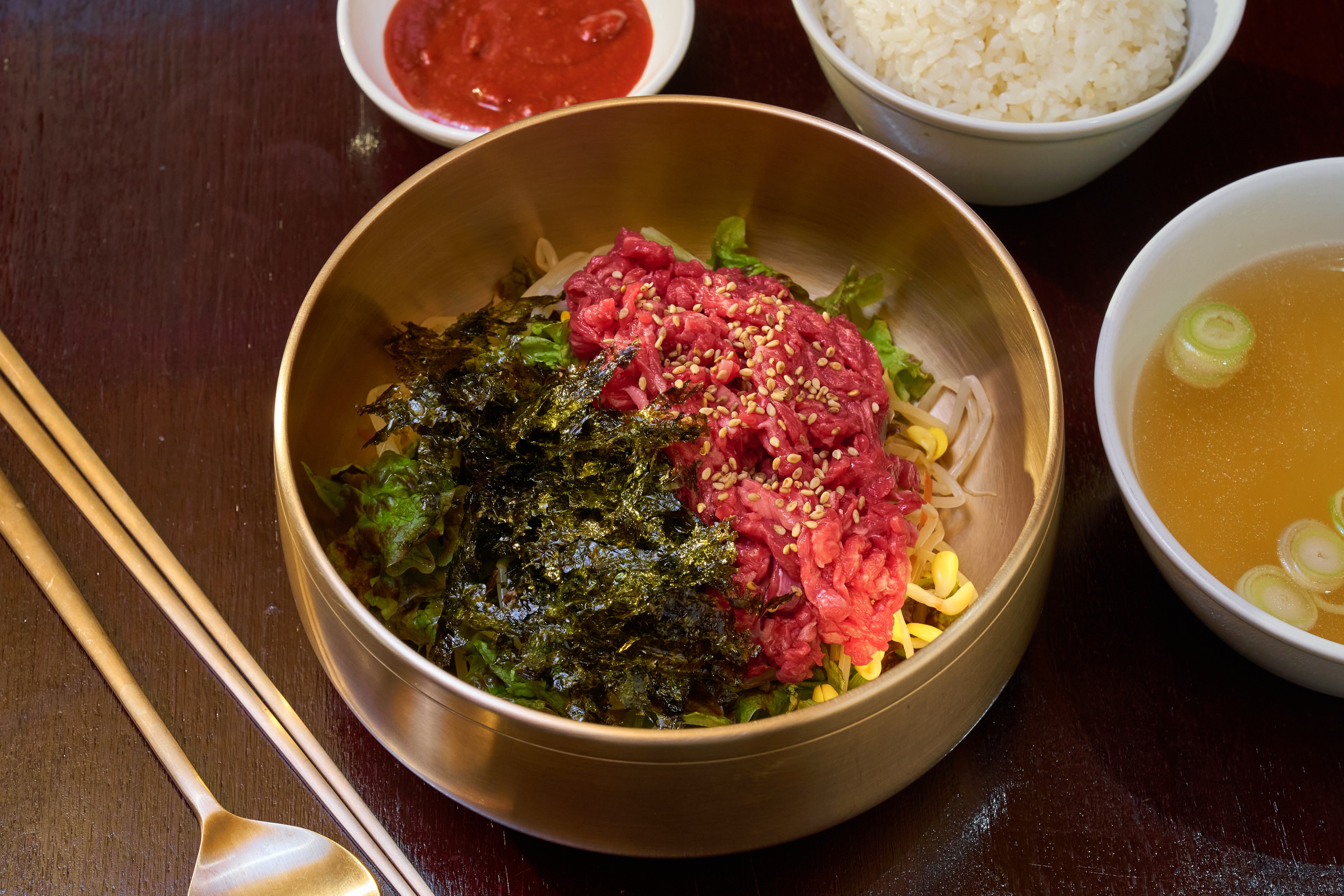 한우100g 육회비빔밥