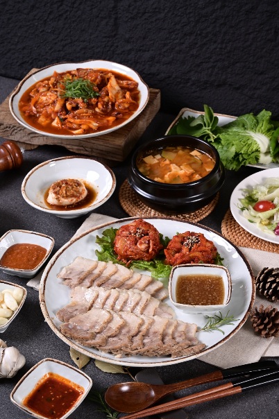 동래보쌈1979사직야구장점