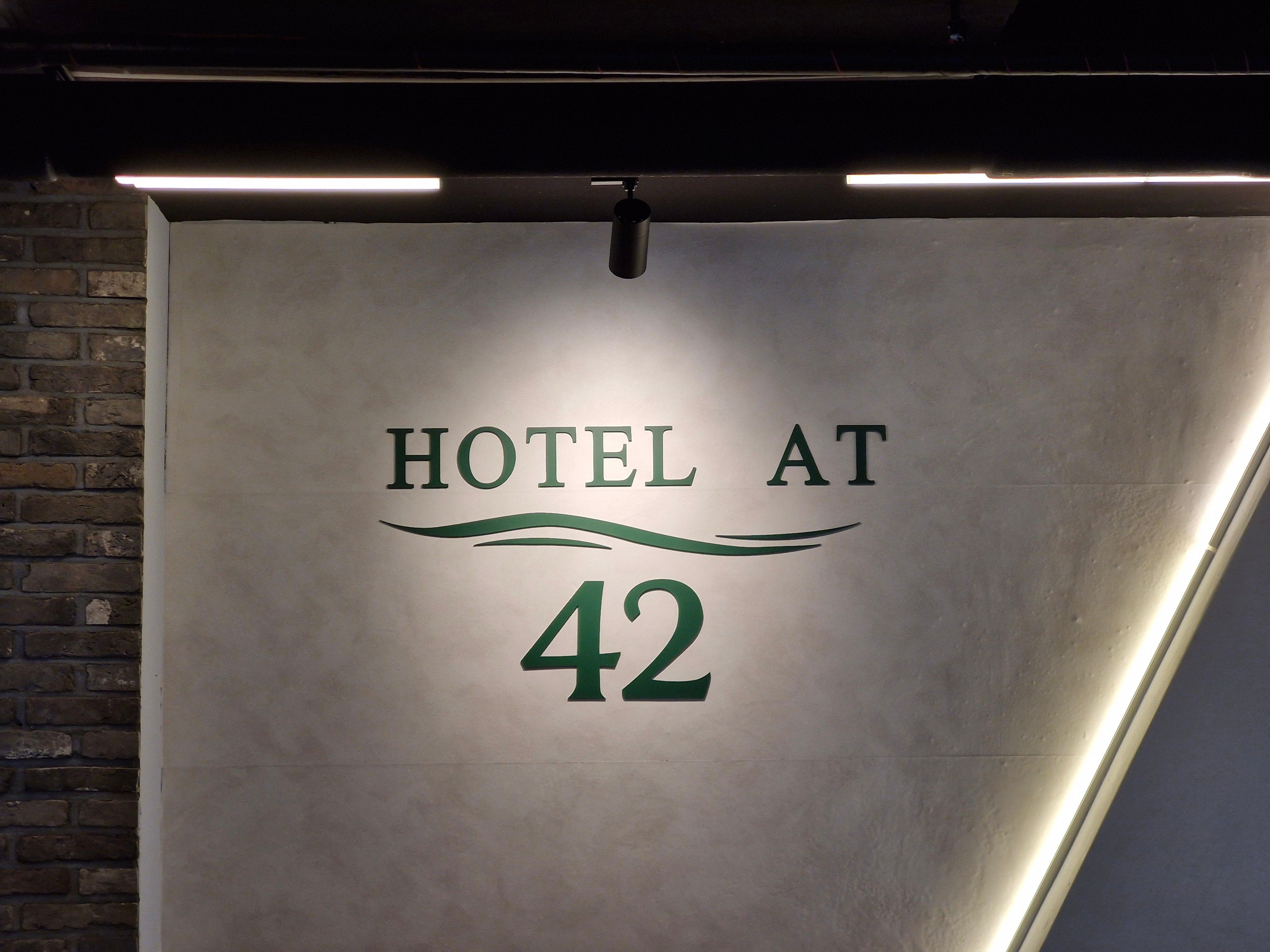 Hotel Eighty 42 property photo