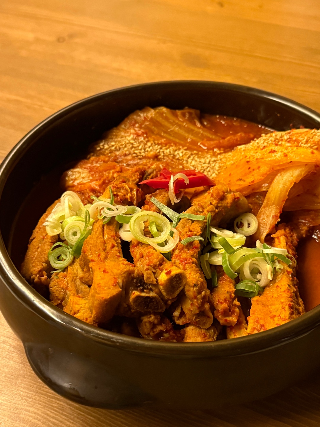매운등갈비 김치찜