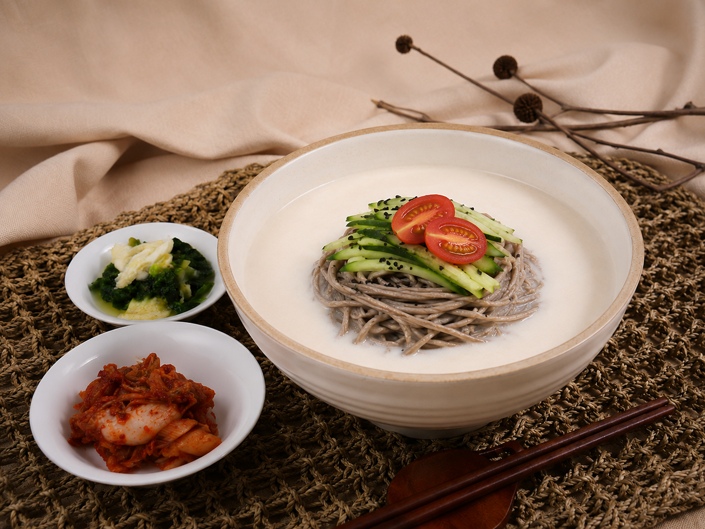 여름한정)생메밀 콩국수