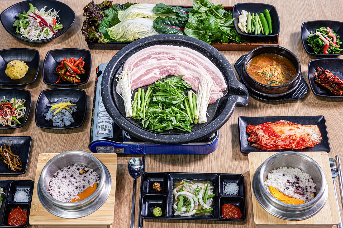 삼겹구이 쌈밥 정식(점심 특선)