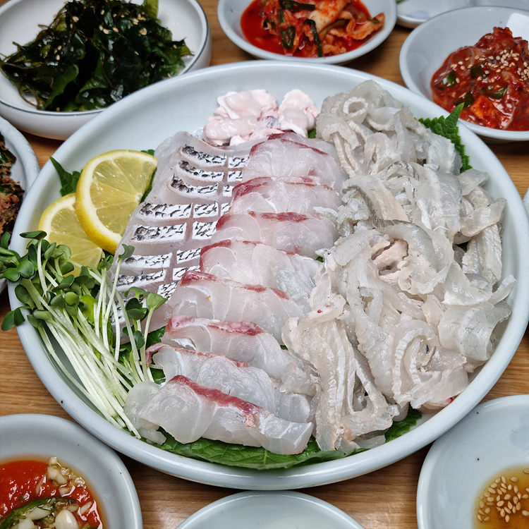 민어회와 세꼬시