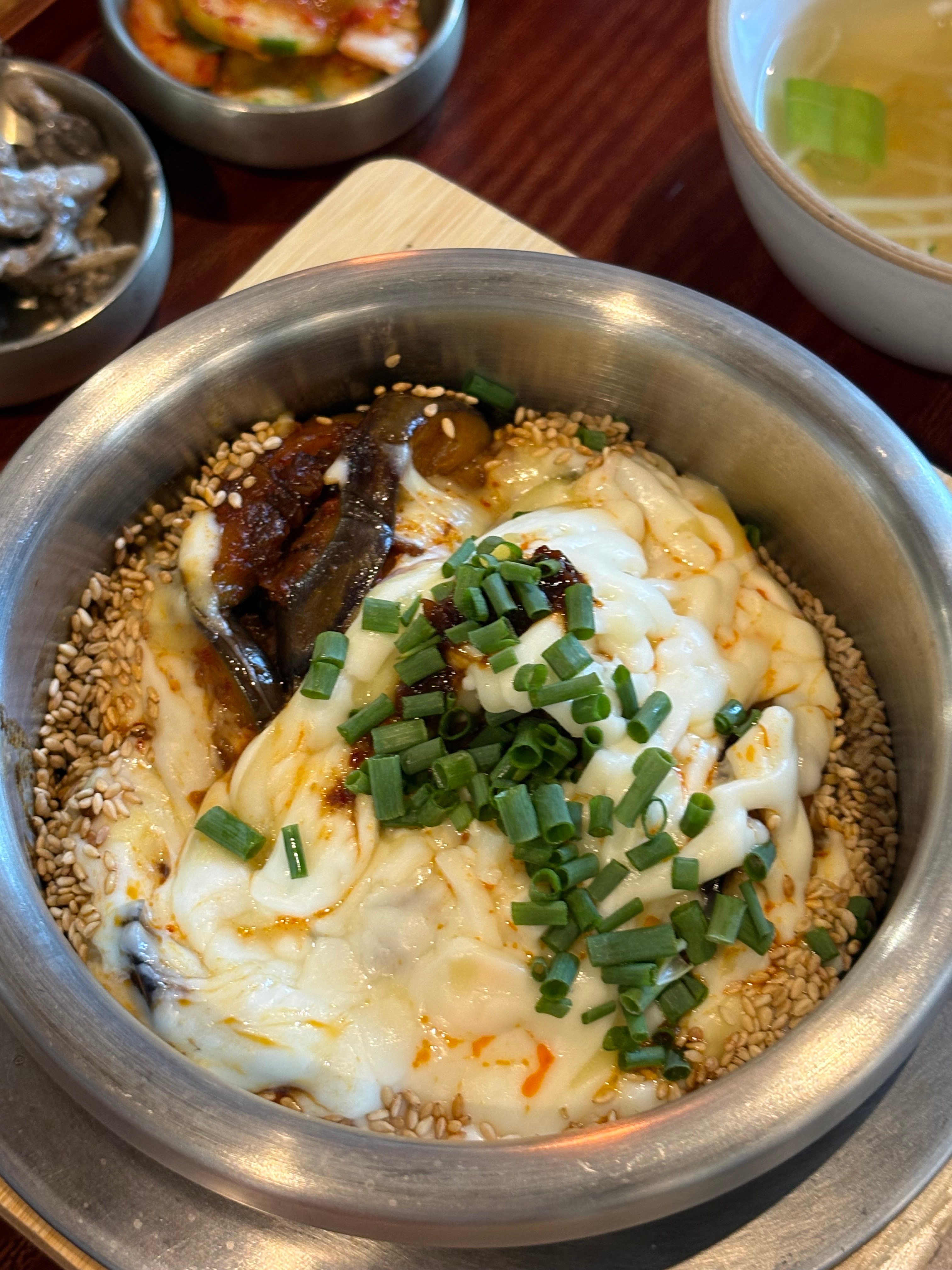 치즈매콤가지솥밥