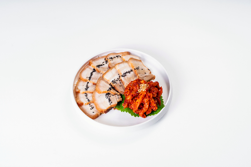 맛보기 부드러운 돼지 수육 한접시