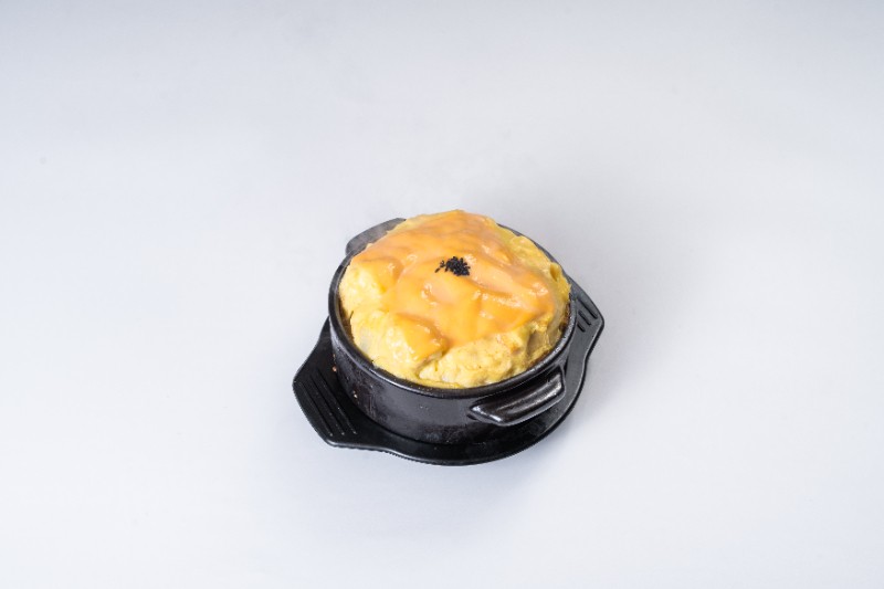 고소한 치즈 뚝배기 계란찜 사이드