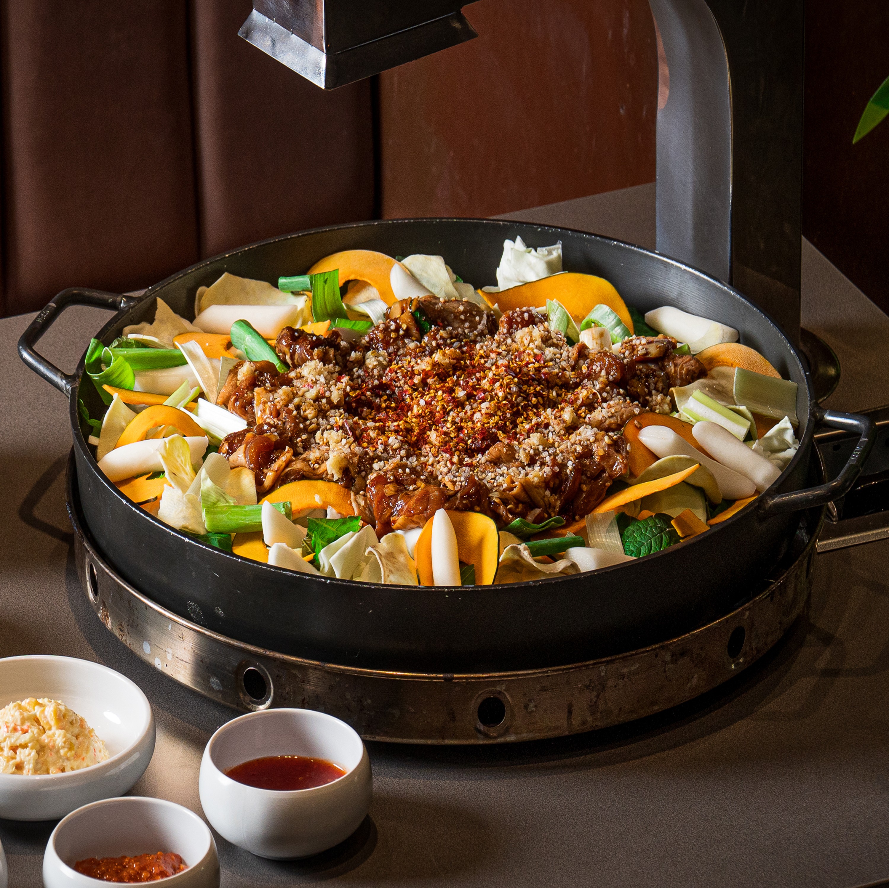 한방 "간장" 쫄탉갈비1인(250g)