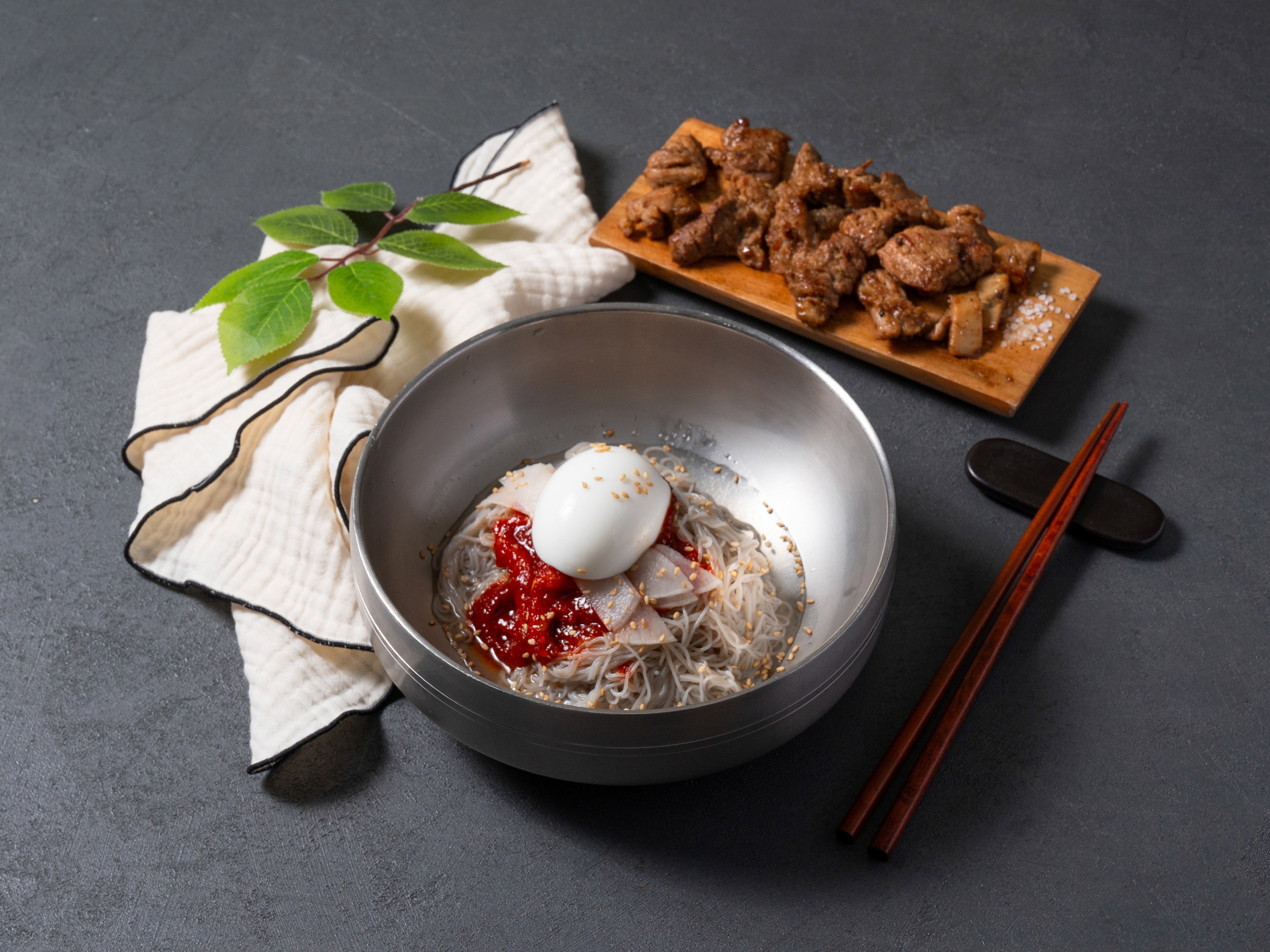 (평일 점심)육쌈 비빔냉면