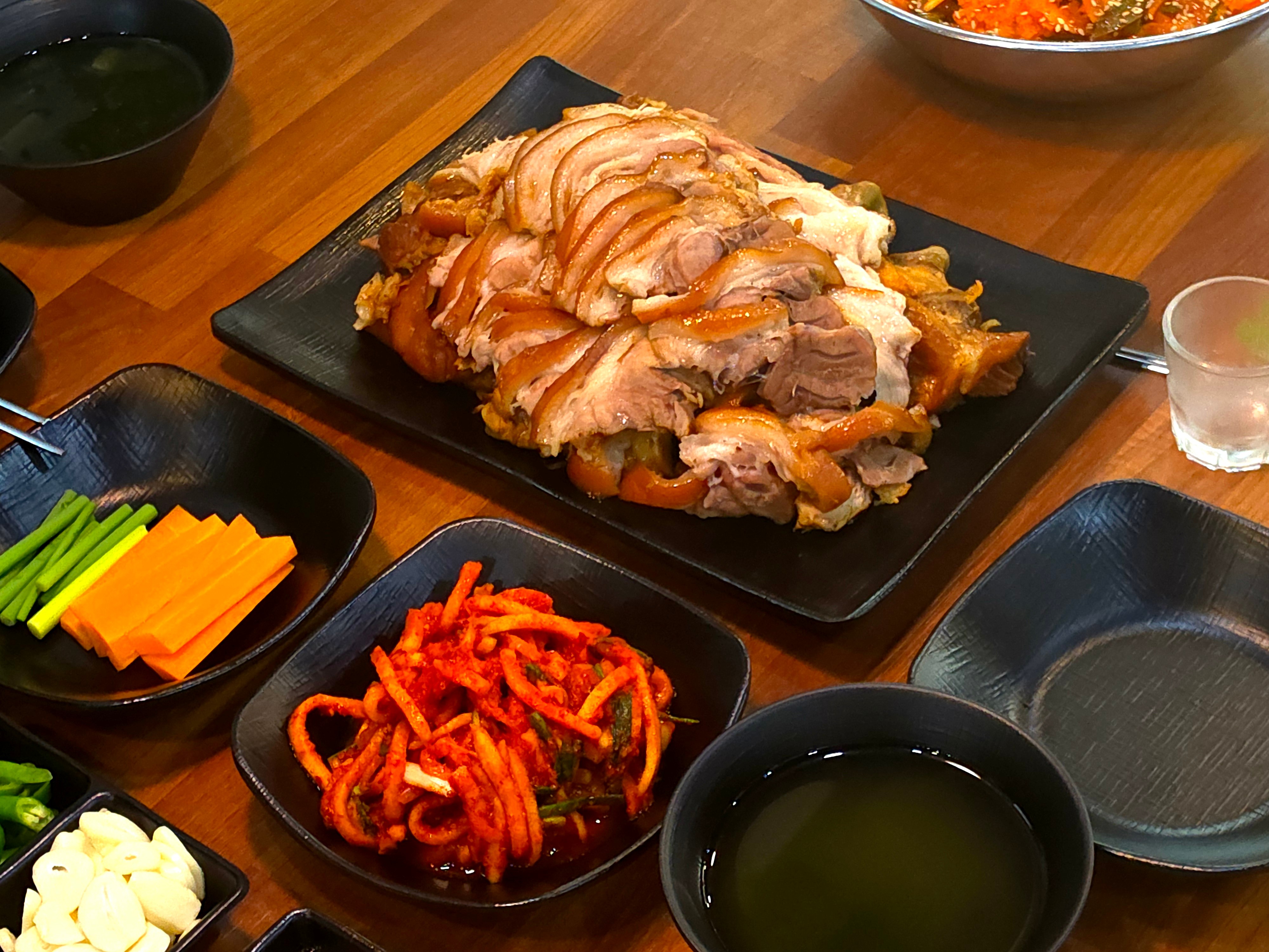 할매왕족발 사진 2