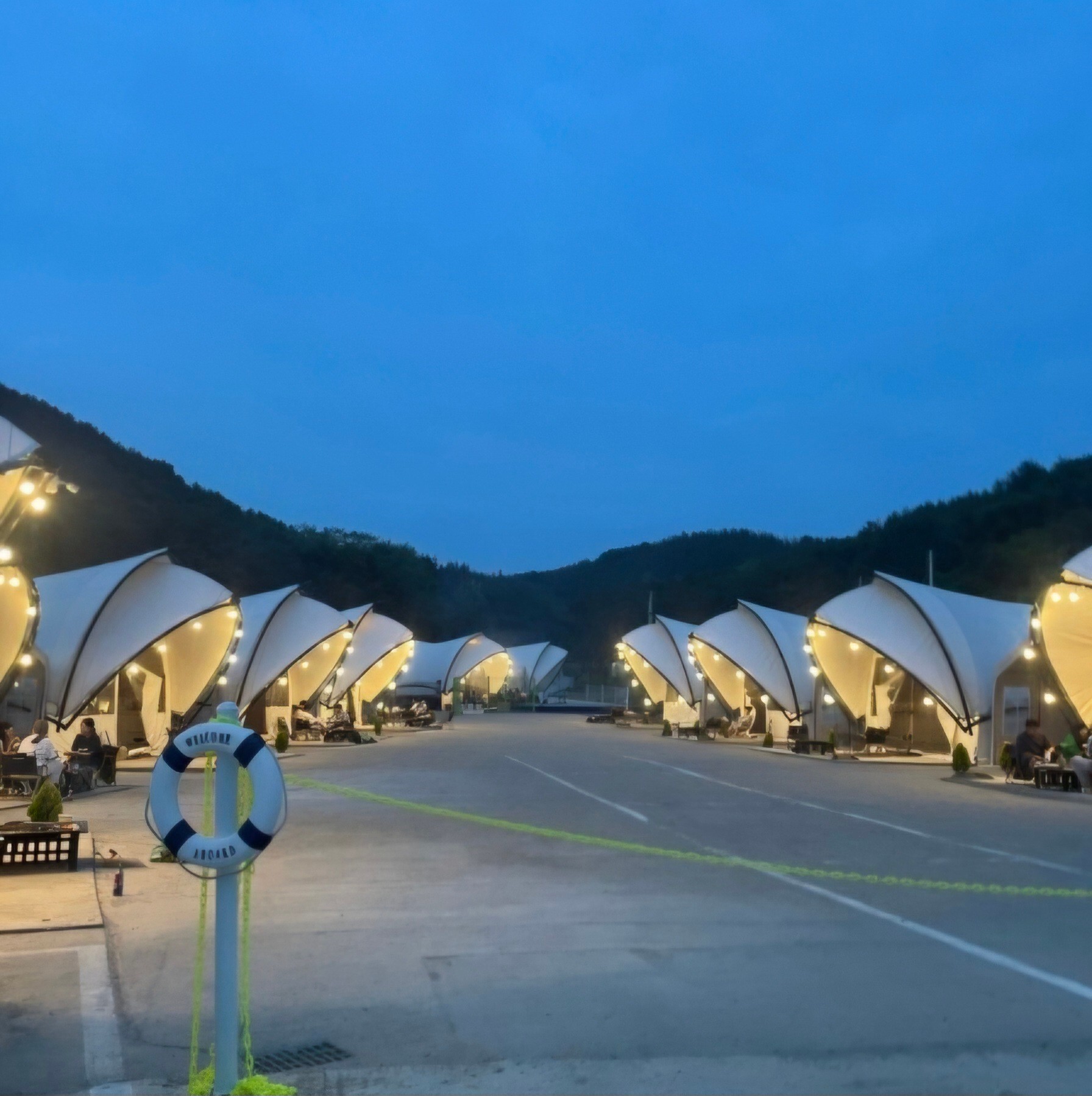 사진 2