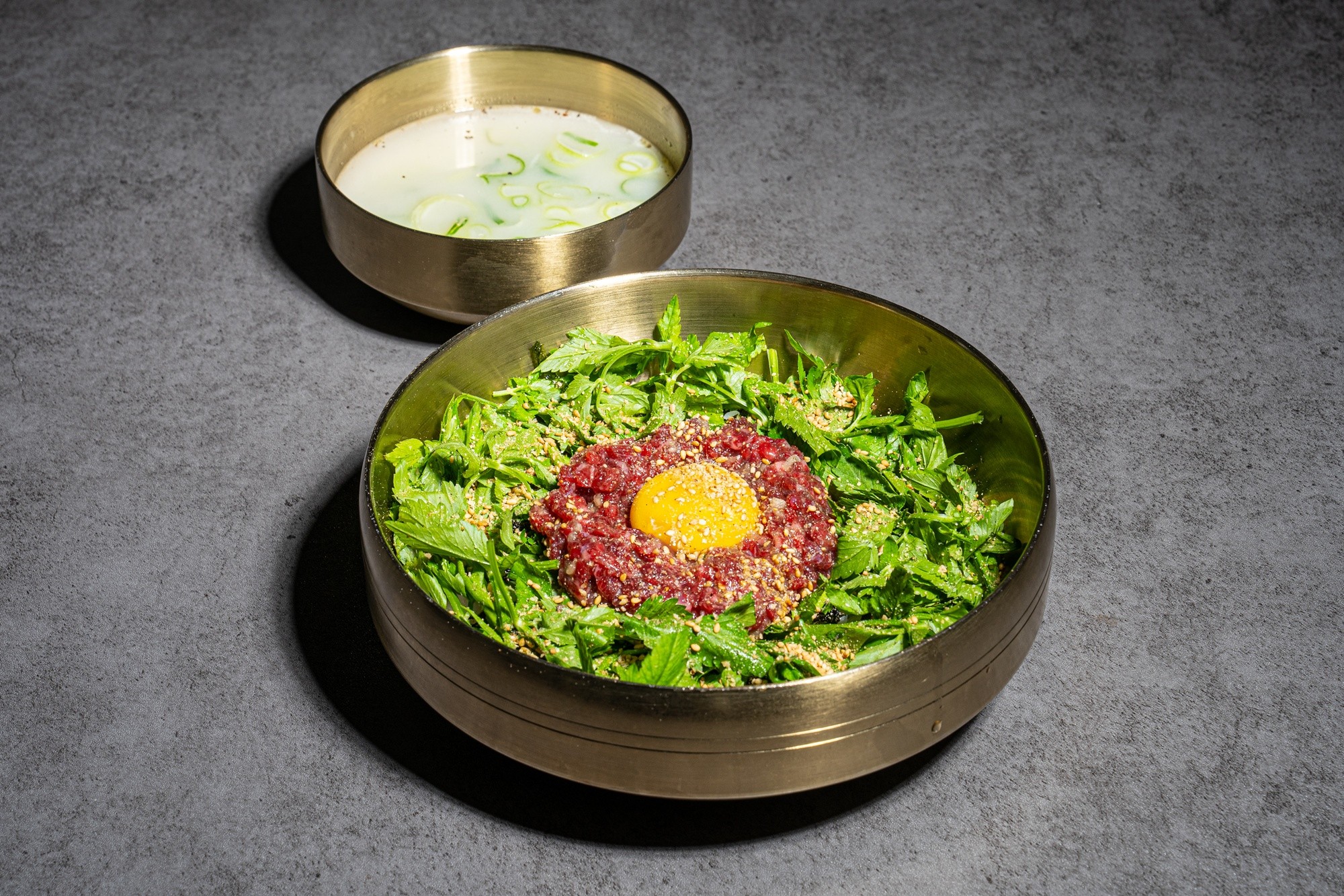 미나리 한우 육회비빔밥