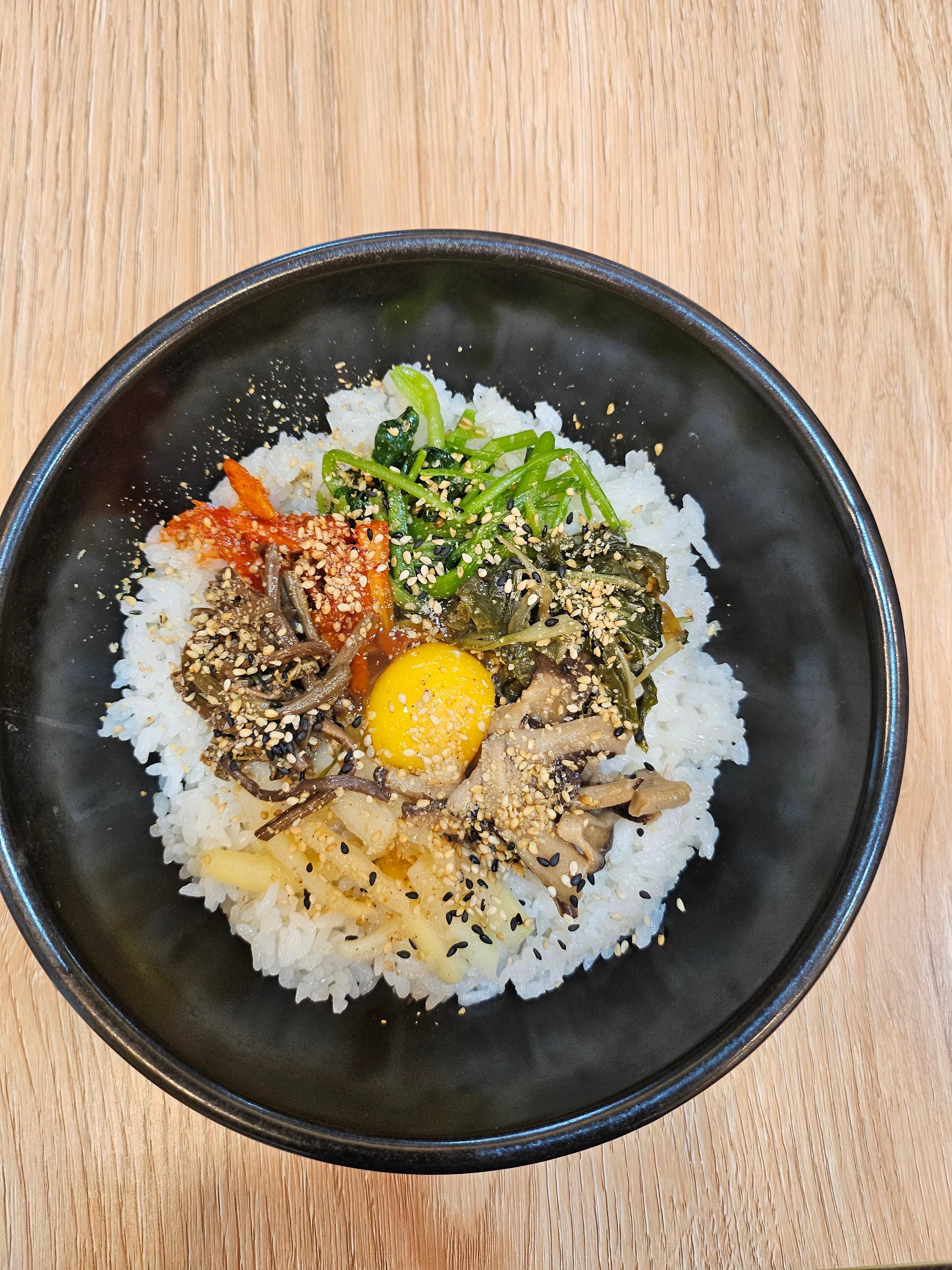 산채 돌솥비빔밥