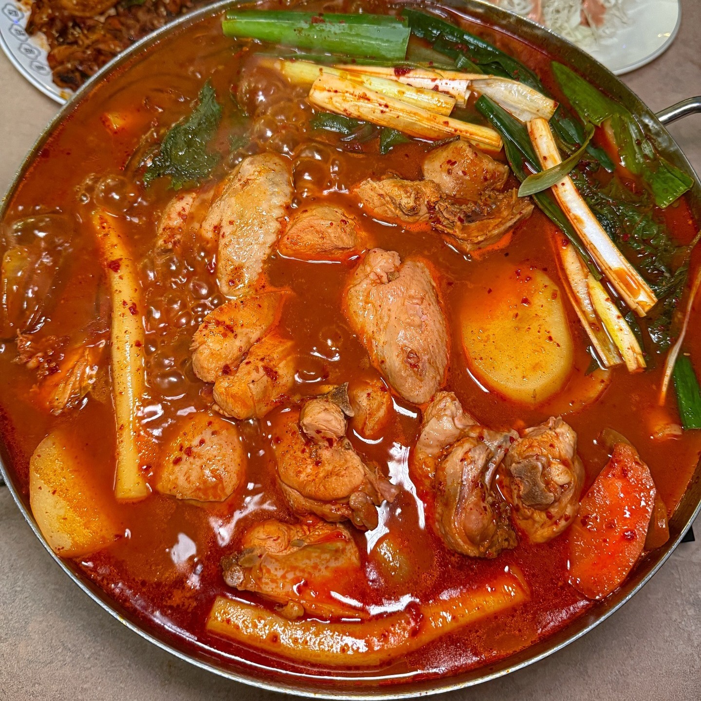 동명닭집 선부본점 사진 2
