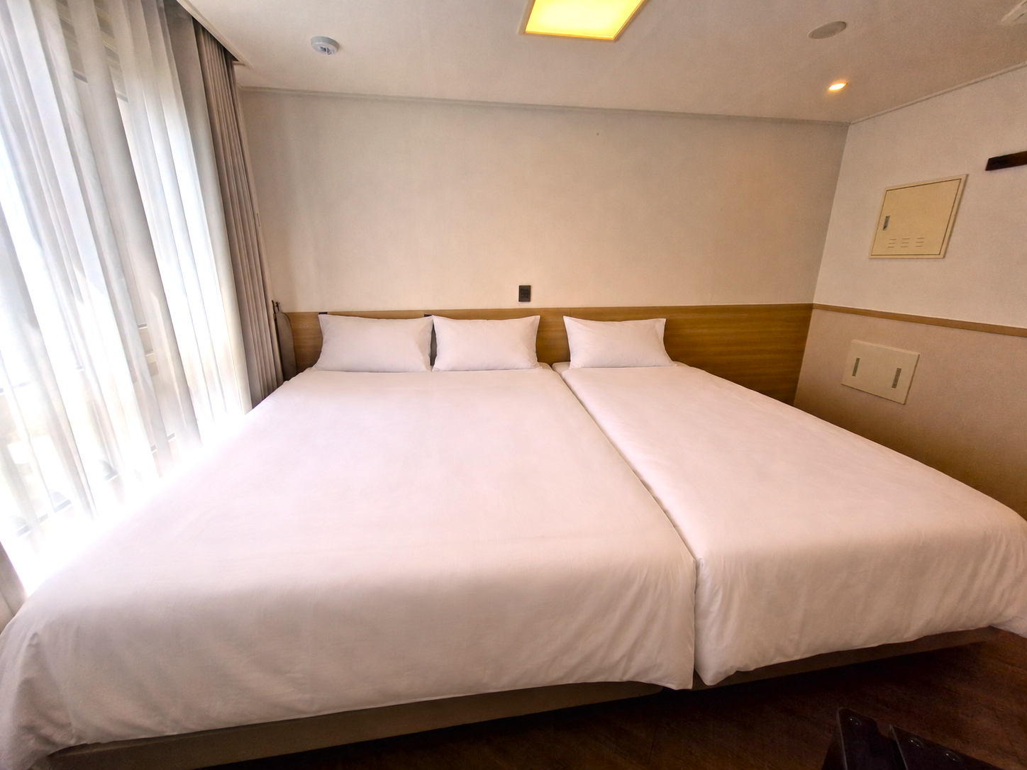 Hotel Eighty 42 property photo