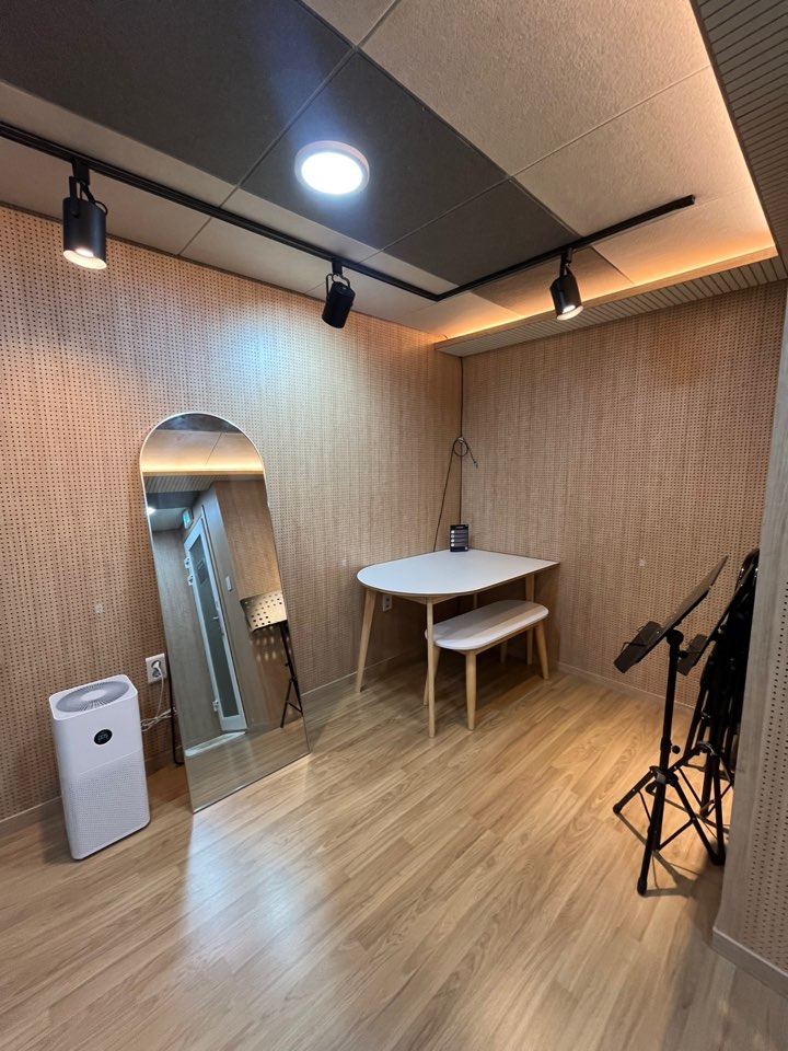 2번째 스튜디오 사진