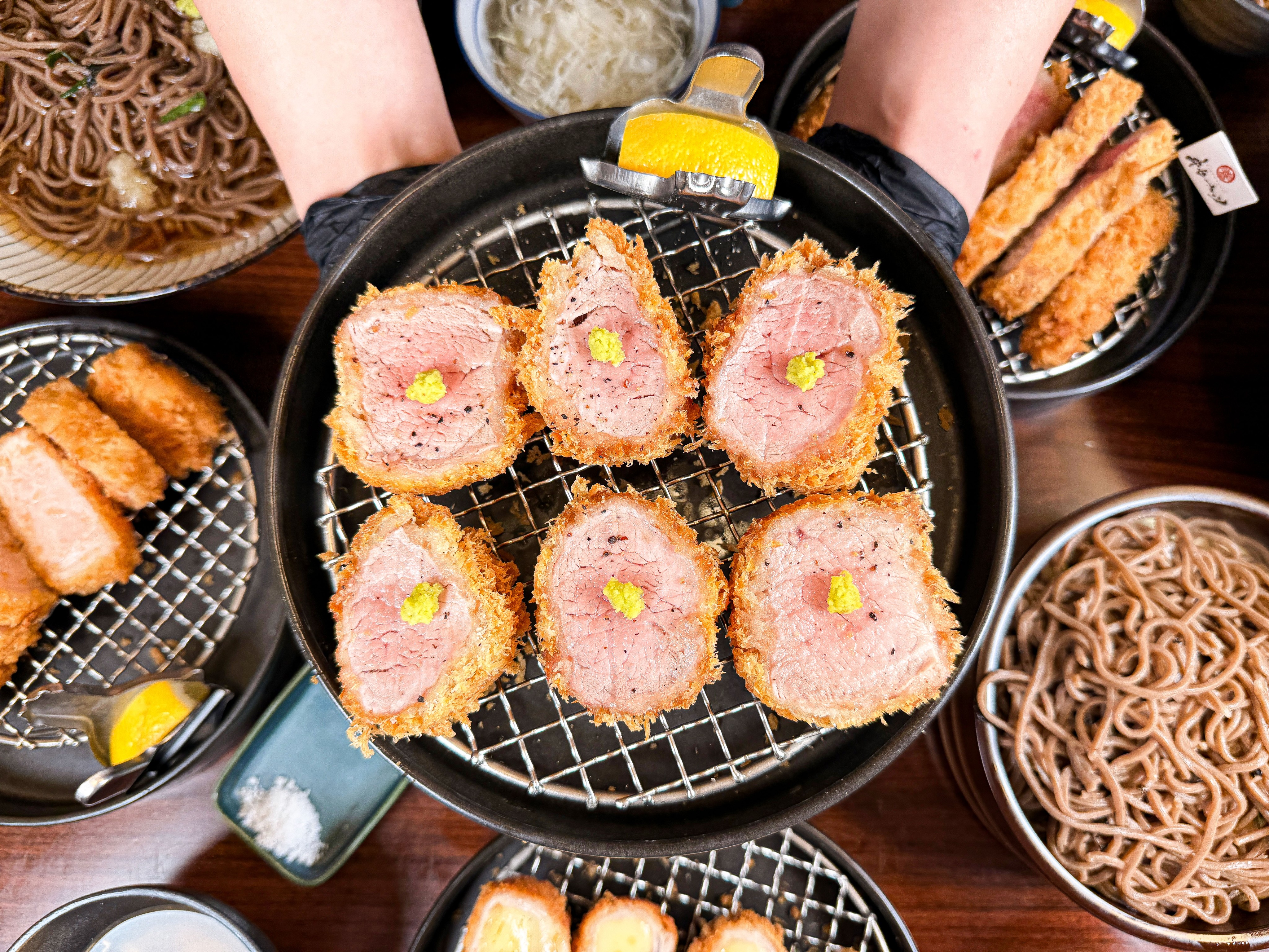Kisekacheu Sinnonhyeonjeom (키세카츠 신논현점)
