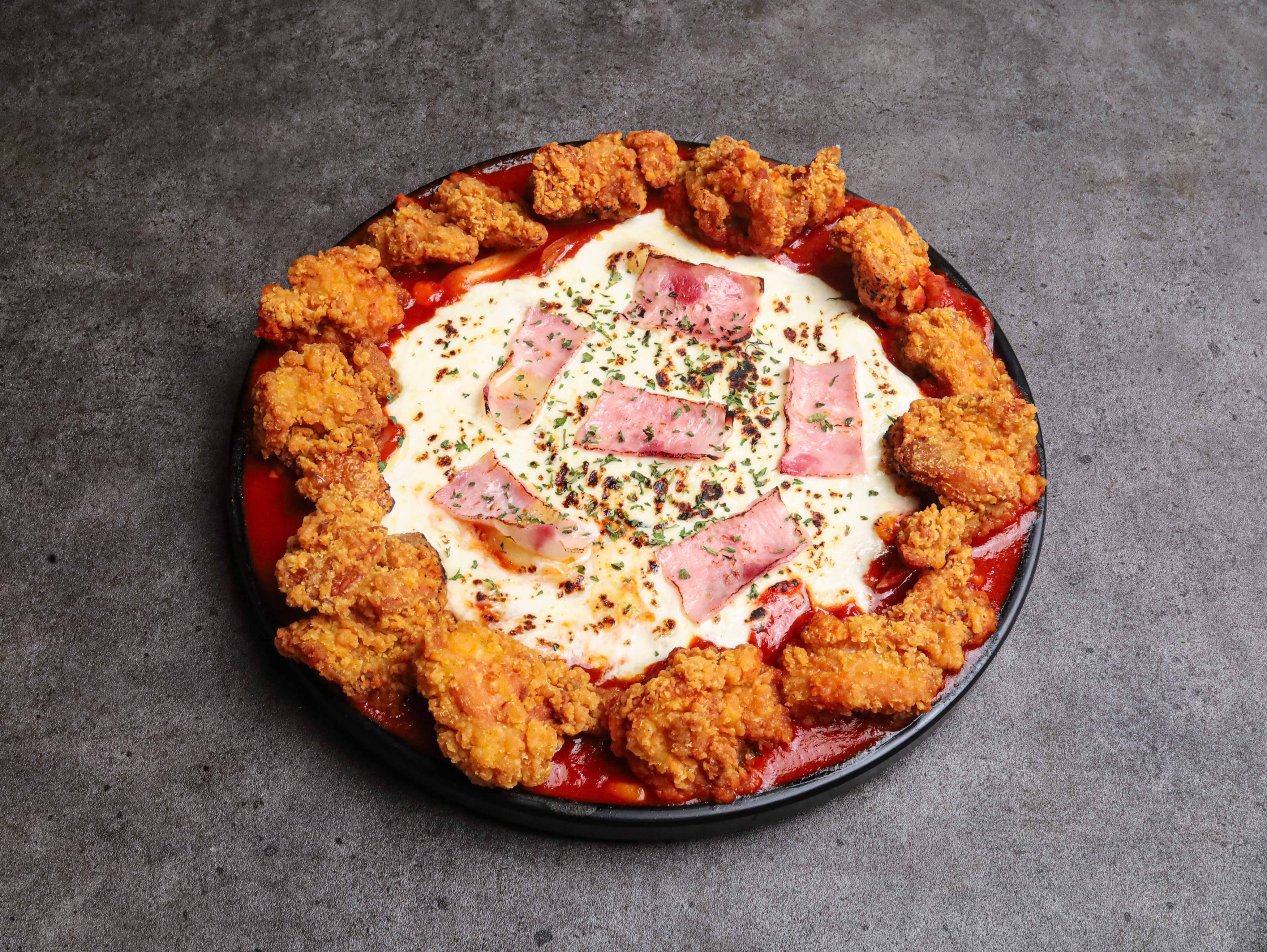 김치피자치킨