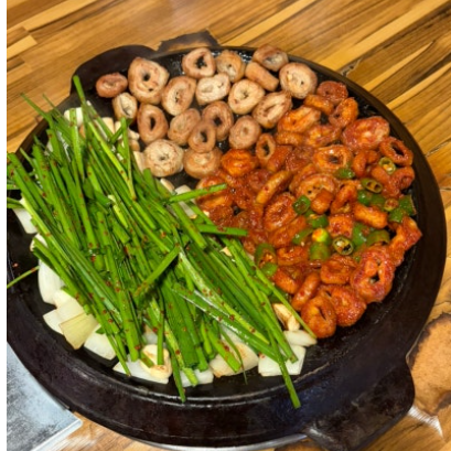 무쇠김치삼겹